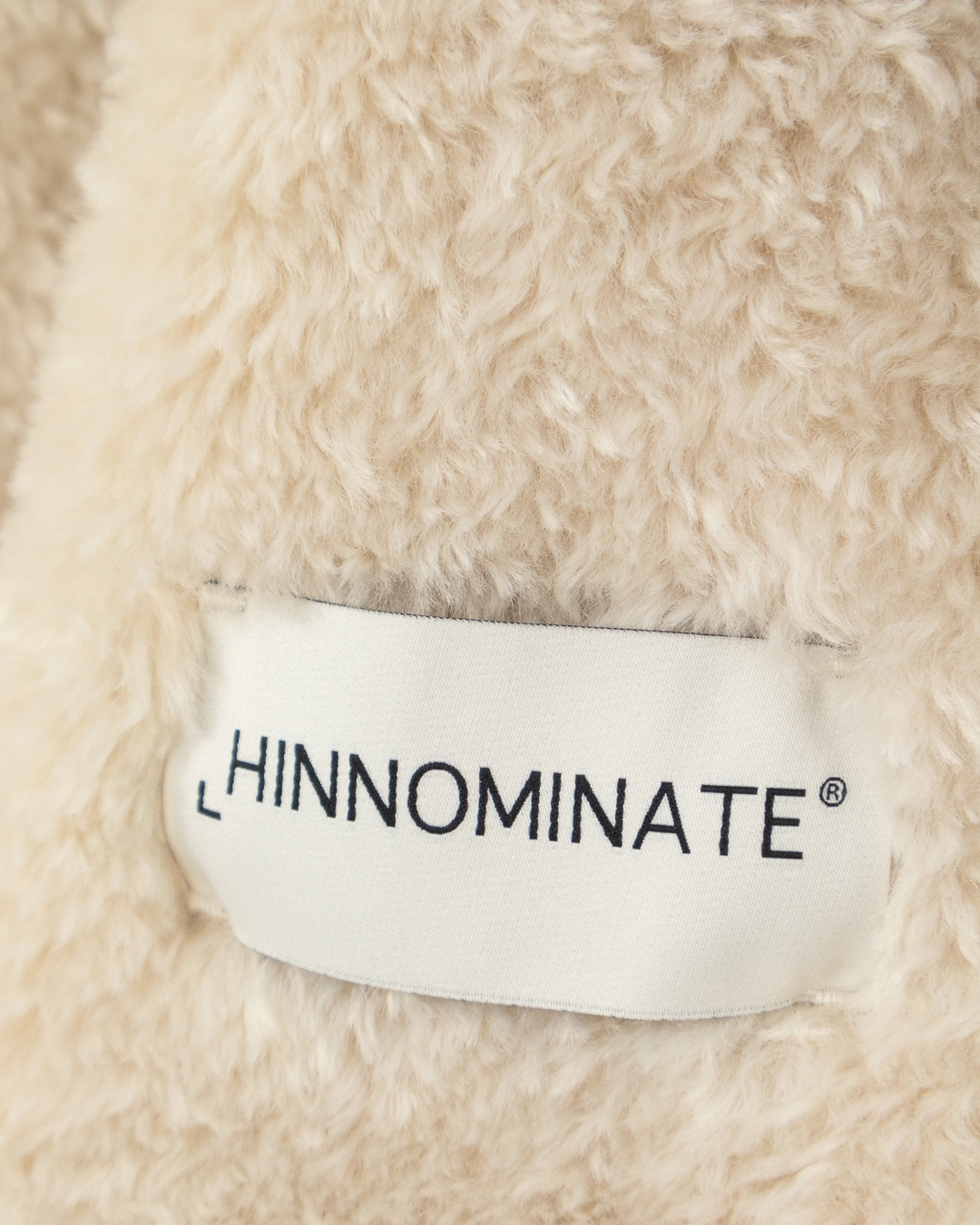 HINNOMINATE шуба оверсайз — вид 5
