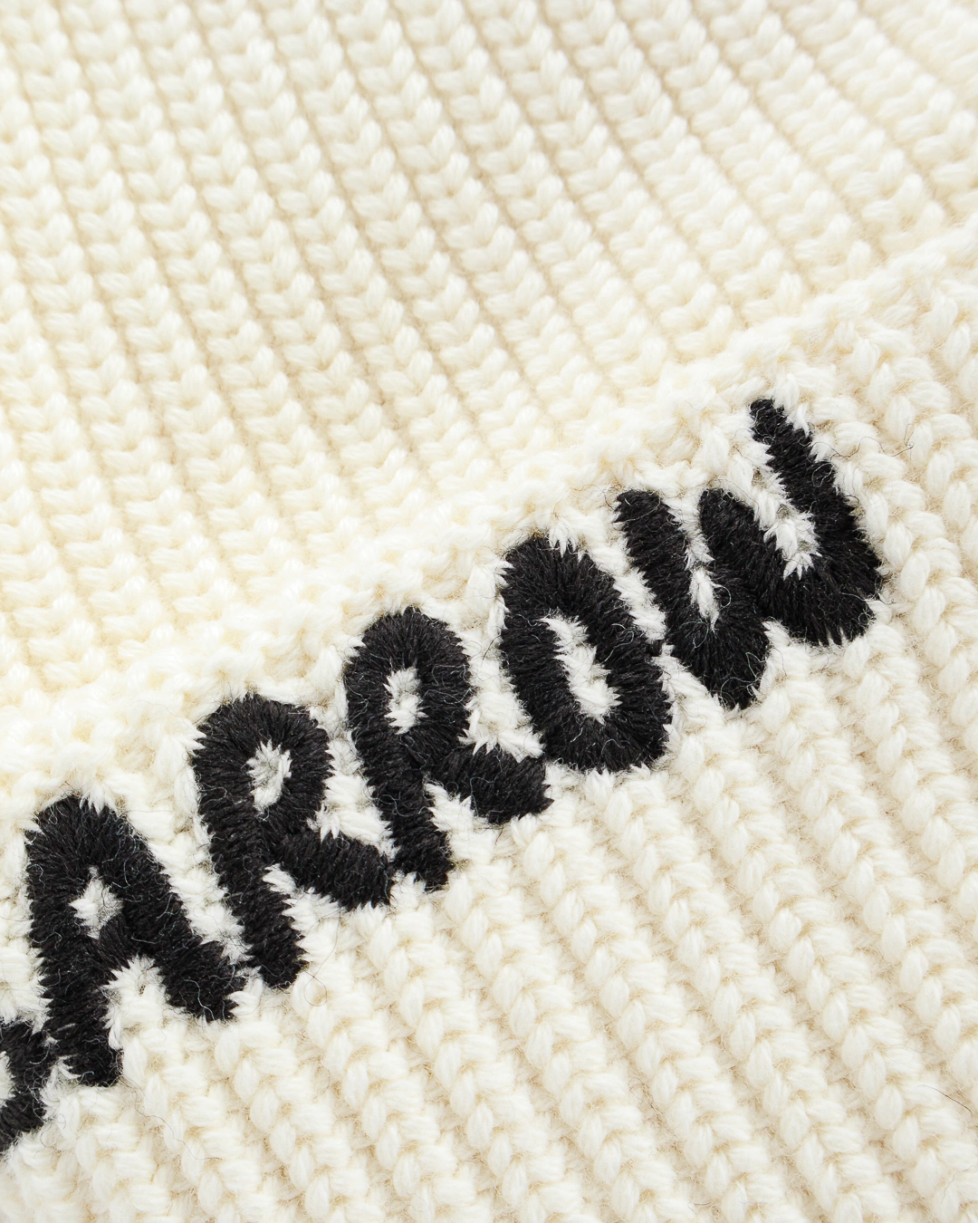 BARROW шапка — вид 3
