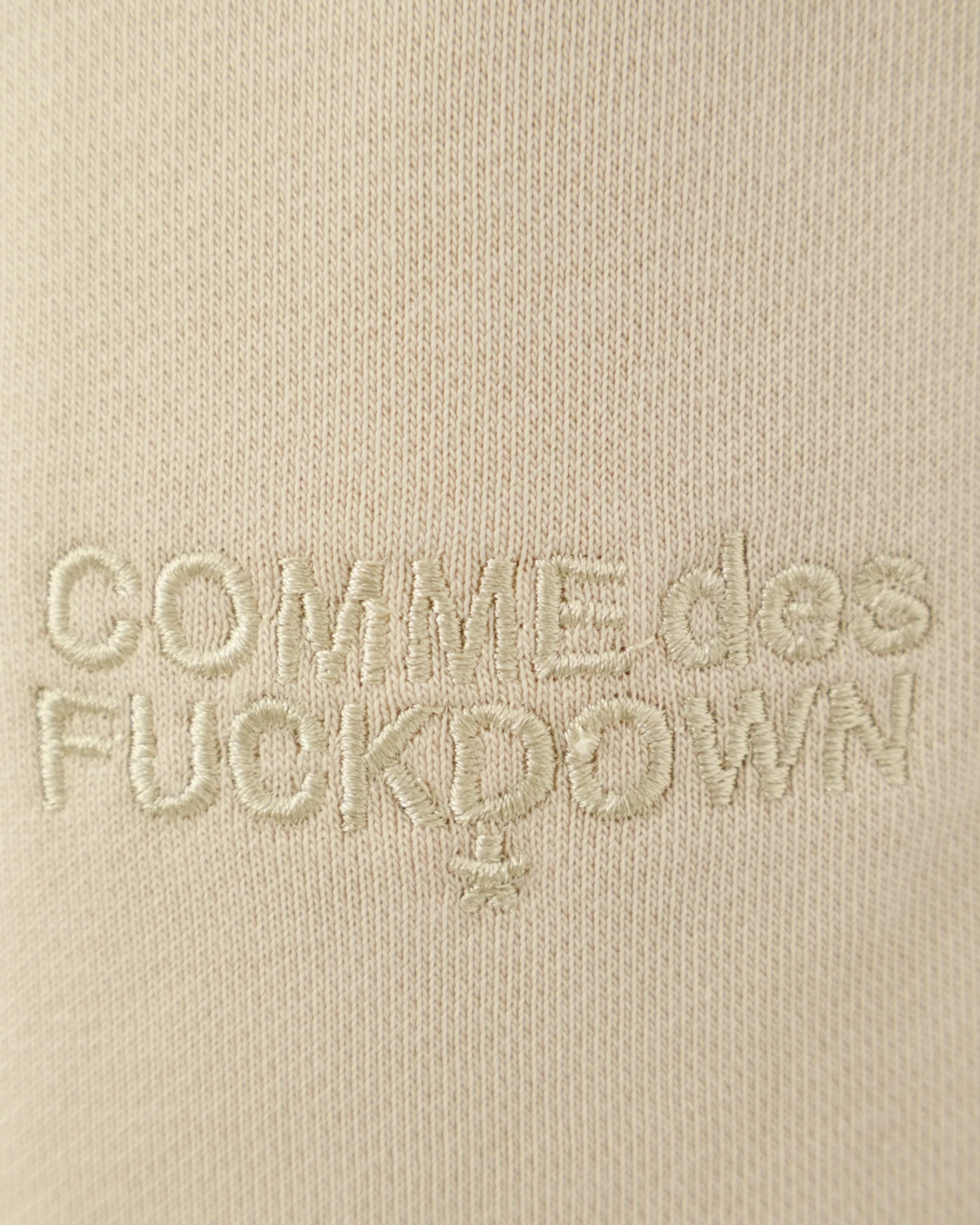COMME des FUCKDOWN брюки — вид 5