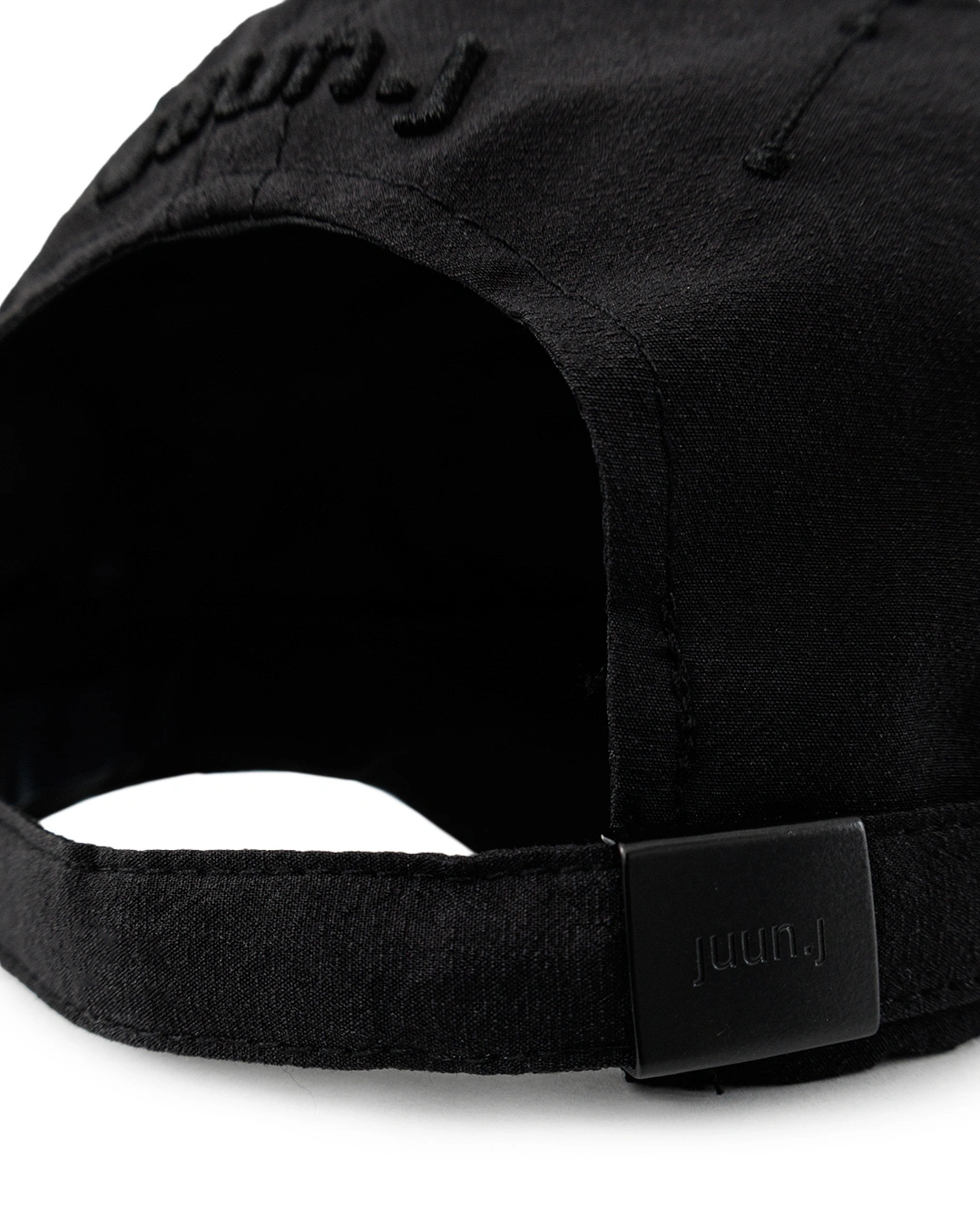 Juun.J бейсболка — вид 3