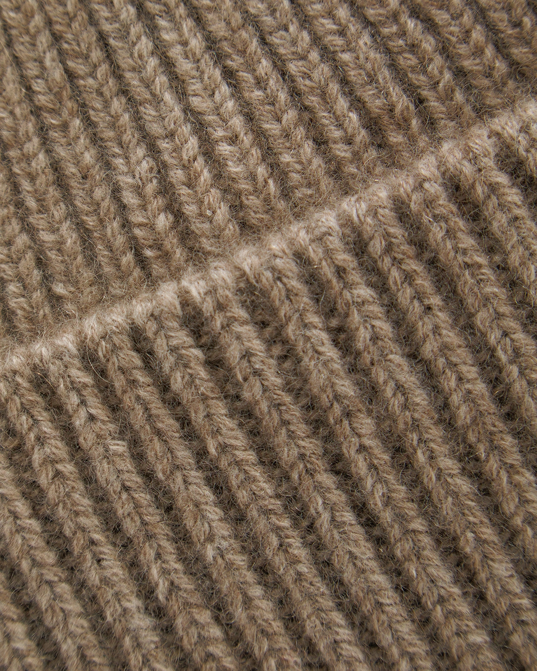 Time to Cashmere шапка — вид 2